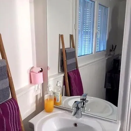 Votre Chambre Au Calme, A Au 4eme Etage Lourdes