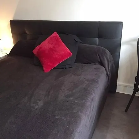 Apartment Votre Chambre Au Calme, A Au 4eme Etage Lourdes